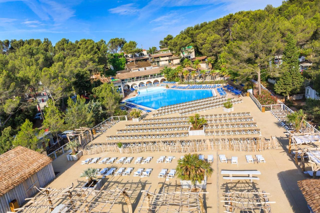 Frantheor Frejus 5 Etoiles Hotell Exteriör bild