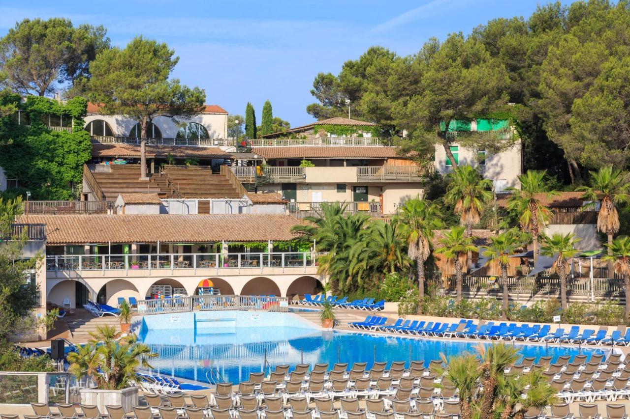 Frantheor Frejus 5 Etoiles Hotell Exteriör bild